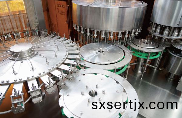 小缾水灌(guan)裝(zhuang)機(ji)灌(guan)裝部(bu)分