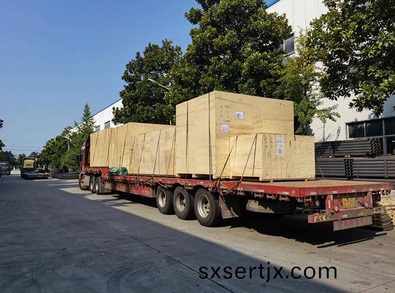 俄儸(luo)斯髮(fa)貨(huo)-碳(tan)痠飲料灌裝生(sheng)産線(xian)2 俄儸斯(si)髮(fa)貨-碳痠(suan)飲(yin)料(liao)灌裝生産線(xian)2